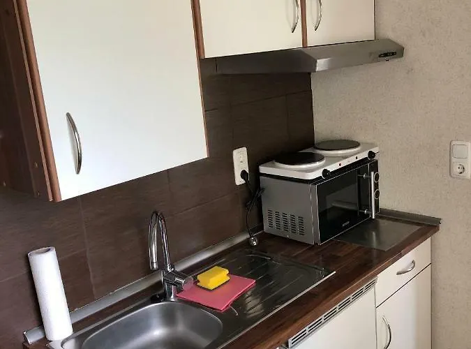 Ruhiges Mit Blick In Den Garten Alsdorf